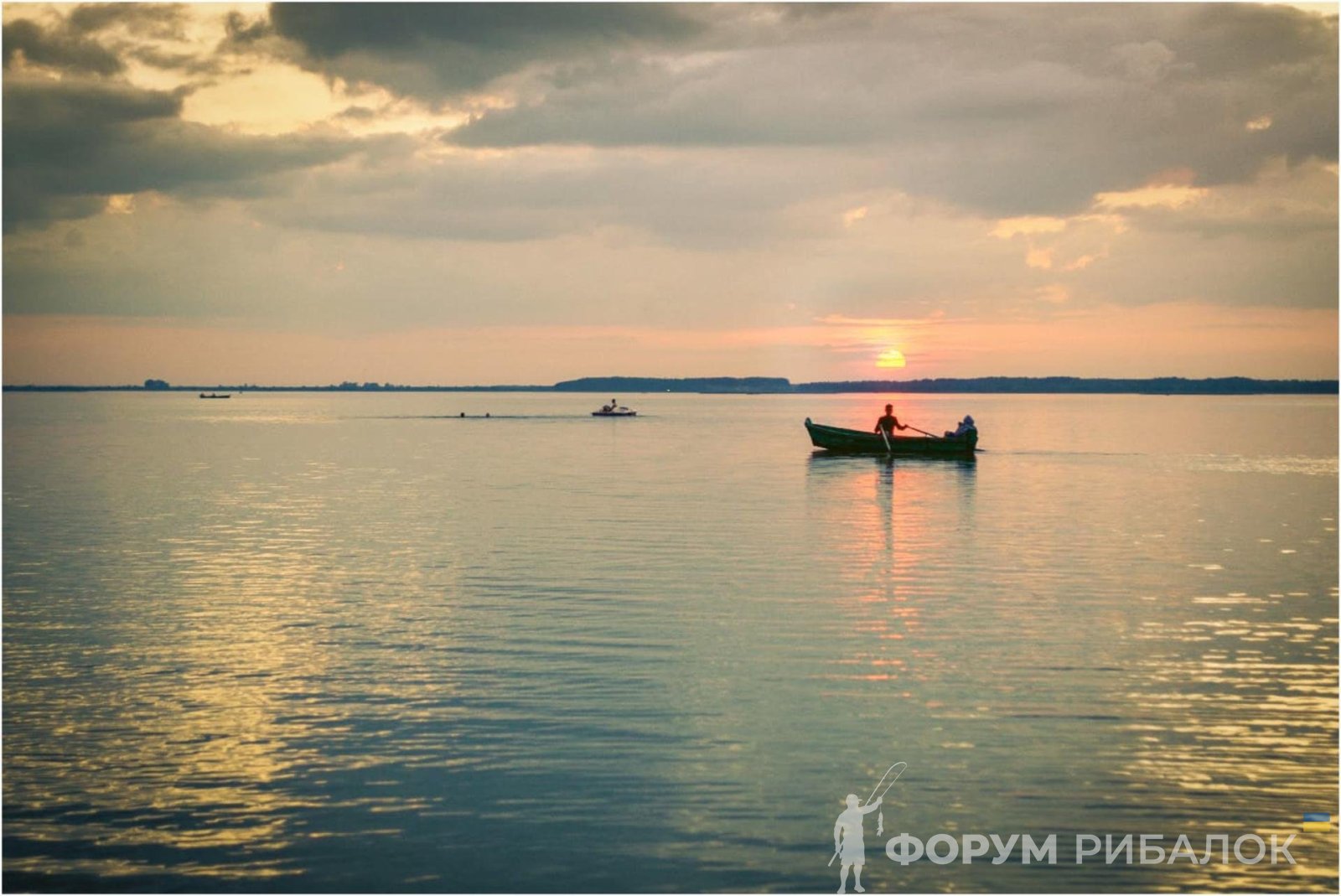 Озеро Світязь — фото водойми та місць для рибалки