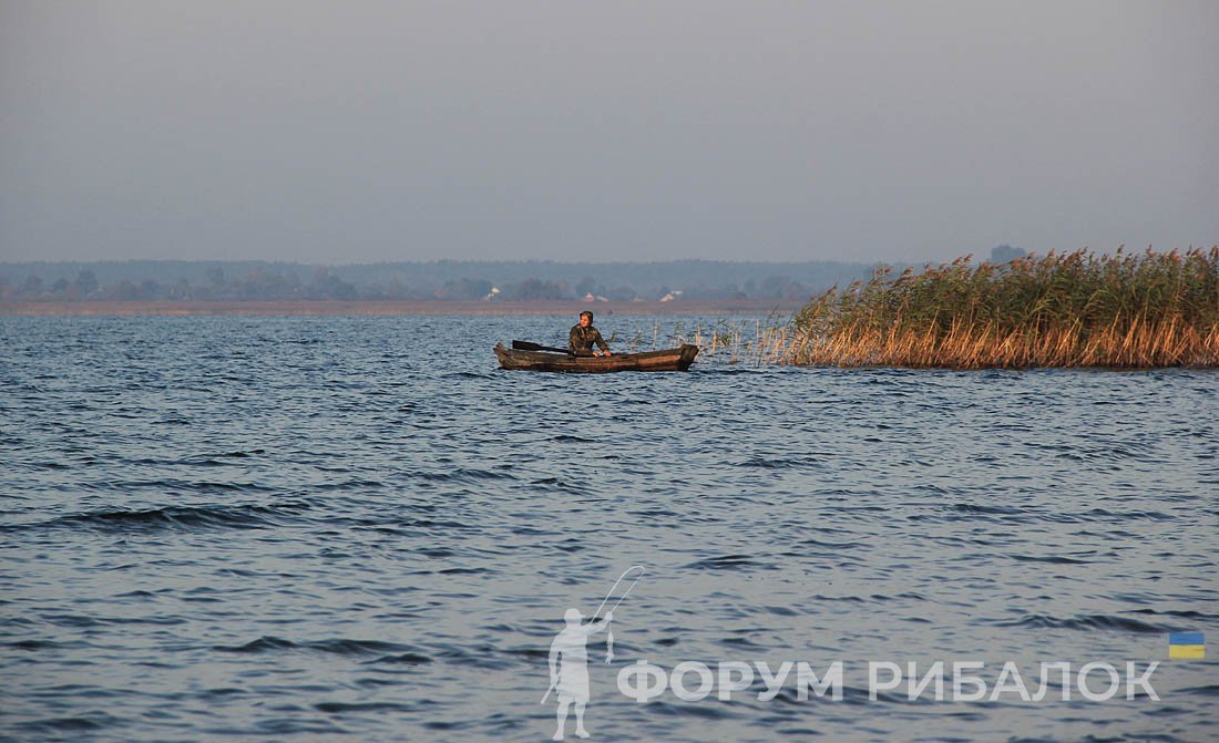 Озеро Пулемецьке — фото водойми та місць для рибалки